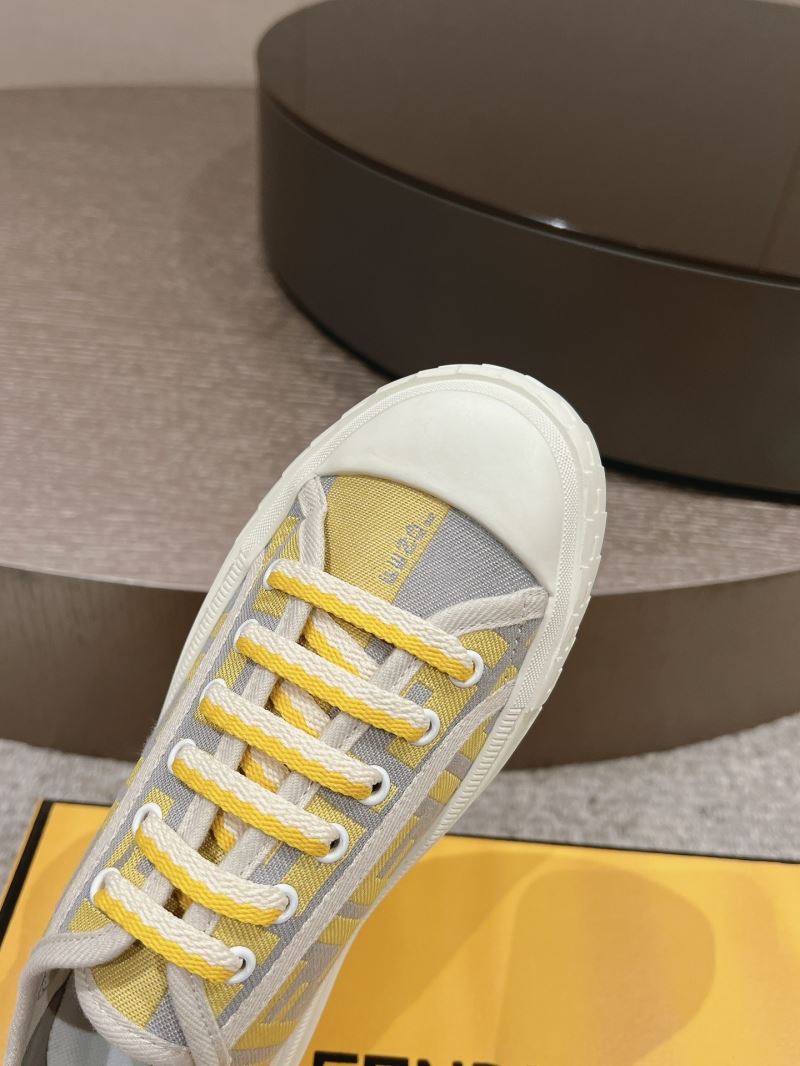 Fendi Low Shoes